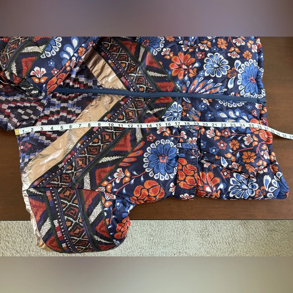 FARM Rio Multicolor Patterned Puffer Jacket - Picture 14 of 16